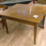 341 1372 Matsalsbord